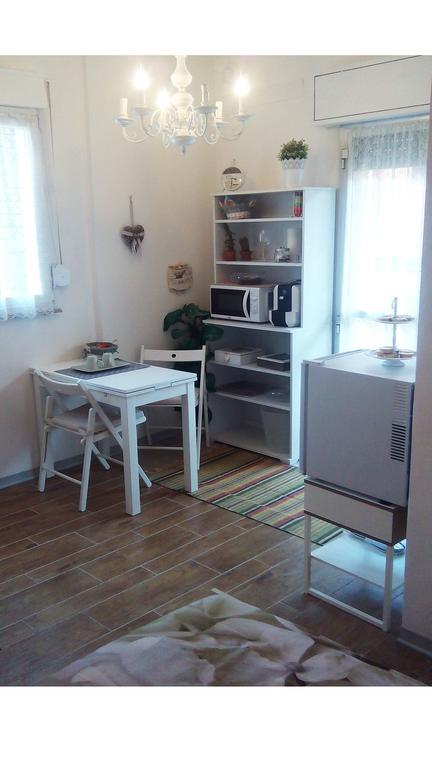 La Casa Delle Betulle Bed & Breakfast Cardano Al Campo Rom bilde